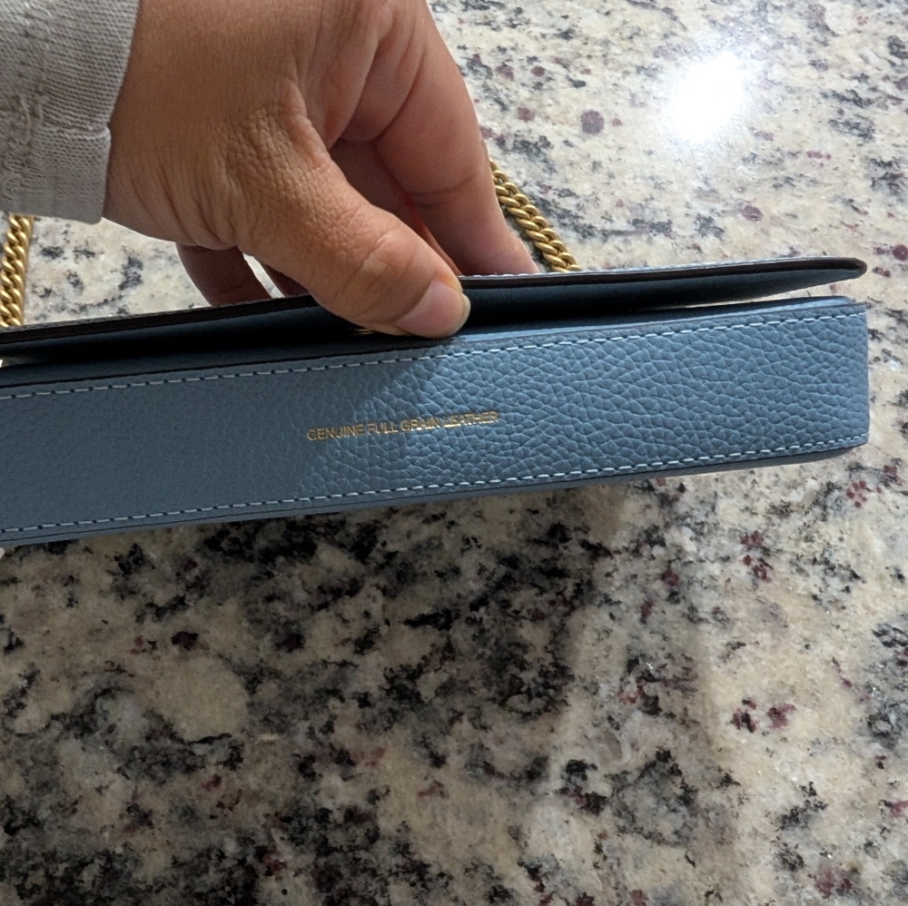 Coach Mila Sky Blue Crossbody Bag with Gold Chain - Picture 3 of 7